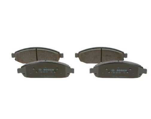 BOSCH 0986494370 Ön Balata Jeep Grand Cherokee Ii 2.7 Crd 01 >05 3.0crd 5.7 V8 3.7 V6 4.7 05 >10 Comander 05-10