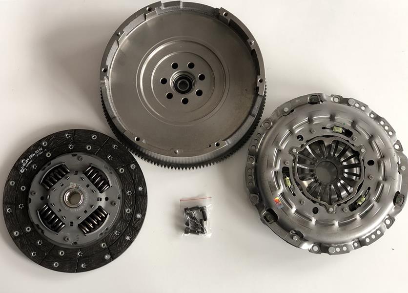 VOLMERK VMMI623-K Debriyaj Seti Baski Disk Volan Rulmansiz Mitsubishi L200 2.4l 4n15 Euro5 Kl2t H-Line 6 Vites 15-> 3 Parça