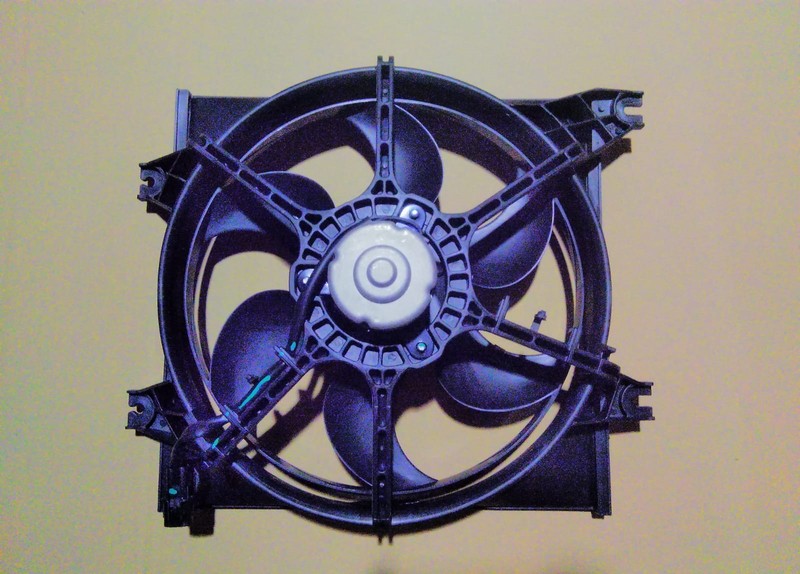 KLR-360040 Fan Motoru Davlumbazli ( Hyundai Accent Ii 1.3 1.5 1.6 1.5crdi 00-05-(12v)