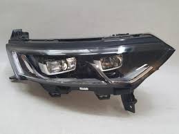 MY 260109289R Sağ Far