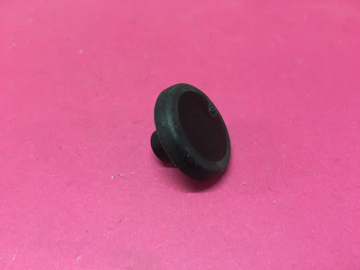 ORJINAL 7700423111 Bagaj Kapaği Takozu Renault Megane 1999-2002
