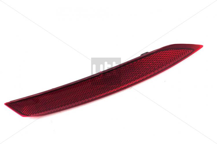 YTT 13322 Sağ Arka Tampon Reflektörü Golf Sportsvan 14-