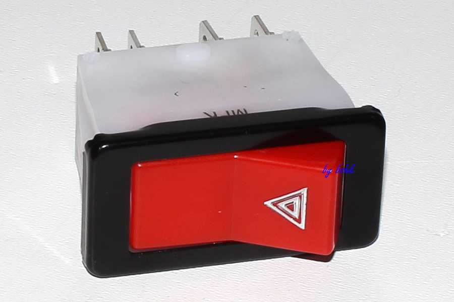 EMA CD024 4 Lü Flaşör Düğmesi Renault 12