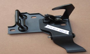 VAG-3T0823480B Mandal,Motor Kaput Tutucu