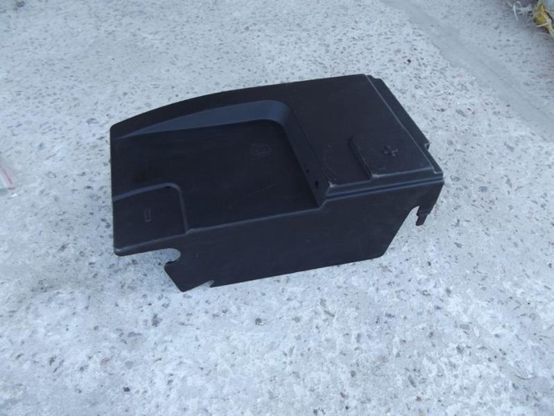 GM 12772394 Akü Üst Kapaği 60 Ah İçin Insignia