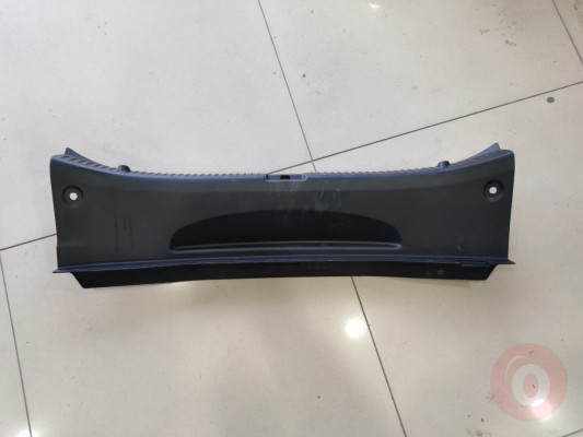 PSA-13324452 Arka Raf Saci