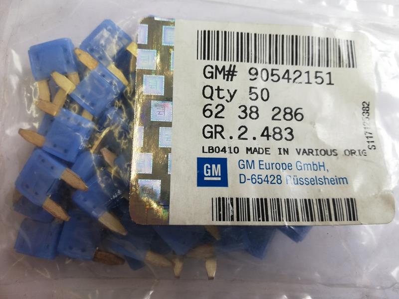GM 90542151 Sigorta 15amper Küçük Y > Ast-G