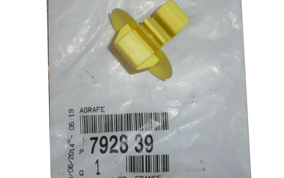 7928.39 Agraf  308