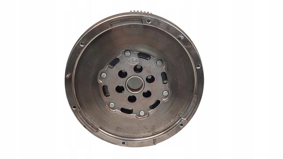 SAC-2294002435 Volan ( Peugeot   3008 5008 1.5-1.6 16- / Citroen   C4 Picasso Ii 1.6 Hd 13- /Opel   Grandland  17-)