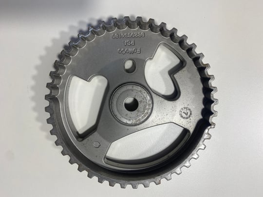PSA 9819923680 Eksantrik Mil Kasnaği Astra L 21> Combo E-Corsa F 19> Grandland 17> Zafira Life 19> Vivaro C 19> Jumpy Iii C4 18> C5 18> Partner-Berlingo 18> Expert 508-5008-301-308-3008-208 Ds4- Ds7 1.5 Blue Hdi