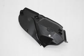 UNI-767482031R Teker Davlumbazi Arka Sag Dacia Sandero 0