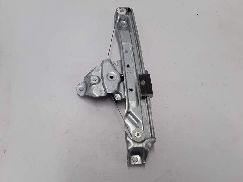 UNI-827210622R Cam Krikosu Arka Sol Motorlu Dacia Duster 2011-2015