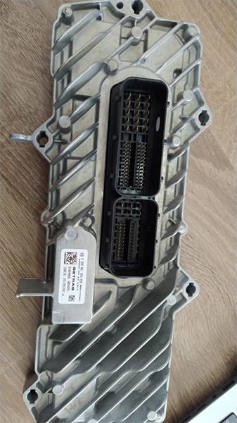 OE-ORIJINAL 310321124R Otomatik Şanziman Beyni Edc Renault Megane Iv 15>Kadjar 15> 1.2tce 1.3tce 1.5 Blue Dci 1.6dci 0260001053
