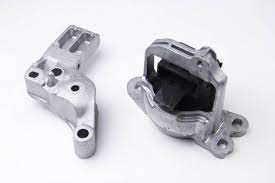 UCA-10547 Motor Takozu Sag Ust Trafic Iii 1.6 R9m