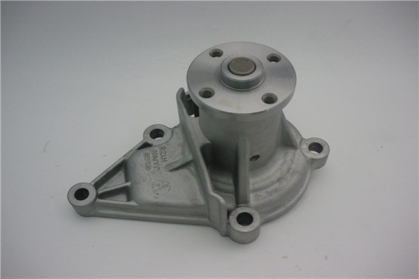 GMB GWHY-23A Devirdaim Su Pompasi Hyundai Accent Admire Era 1.4l 1.5l 1.6l G4ee G4eb G4ed 01-10 / Elantra 01-> / Getz 06-10 / Matrix 01->/ Kia Cerato 04-> / Rio 05->