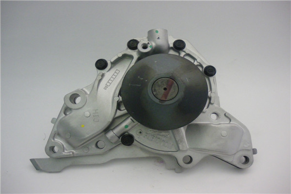 GMB GWHY-43A Devirdaim Su Pompasi Hyundai Xg30. Grandeur 3.0l G6ct 98-05
