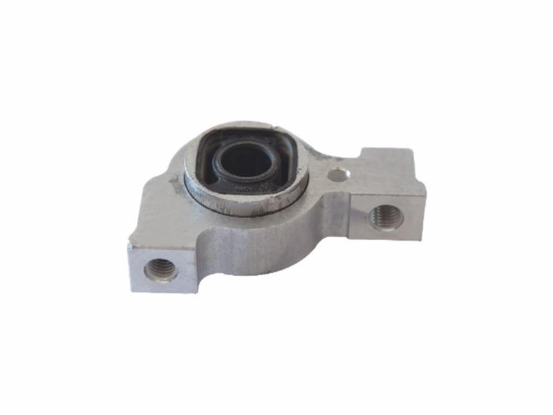 KAUTEK CI-BS026 Ön Alt Salincak Braketi Burçlu Sağ-Sol Peugeot P407 04>10 P508 10>18 Citroen C5 X7 08>16 C6 06>12