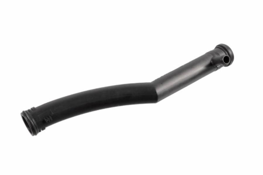 UCA-65545 Su Borusu-Plastik (Vw Golf 07-14  Passat 08-15  Audi A3 08-13  Seat Leon 06-13) Bag-Blf-Blp