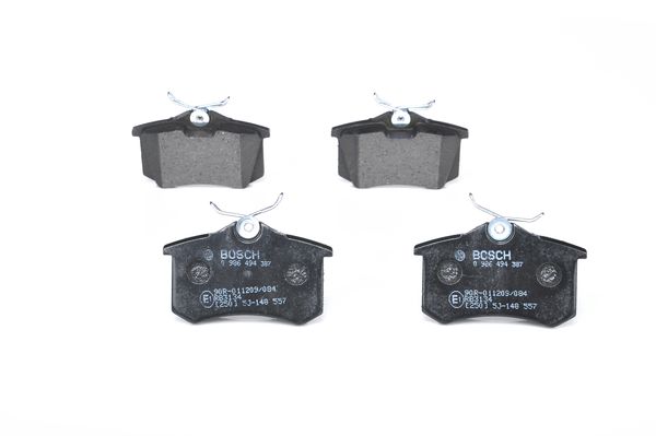 BOSCH 0986494387 Disk Balata Audi; Renault; Seat; Vw (Volkswagen) A4 1.6; A4 1.6 Avant; A4 1.8 T; A4 1.8 T Avant; A4