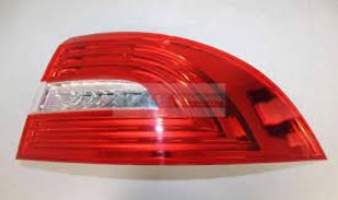 HMR-3T5945096A Stop Lambasi Arka Sag Skoda Superb 2013-2015