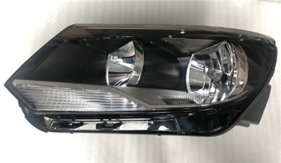 HEL 1EL 010 749-211 Far Sol  Tiguan