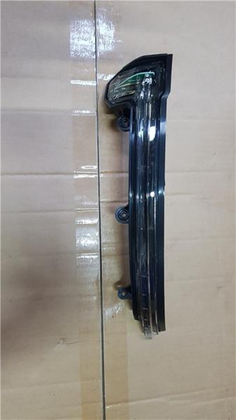 GKL 343124 Ayna Sinyali Sag Cayenne 2015-2018