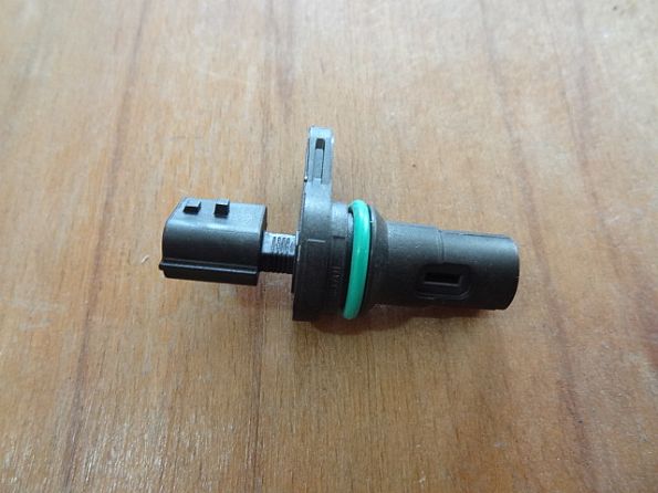 MGA-33050 Kam Mili Sensoru - For Nissan Qashqai Terrano Tiida -