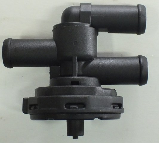 OPL 95517483 Kalorifer Muslugu  Corsa B Vectra B Omega B