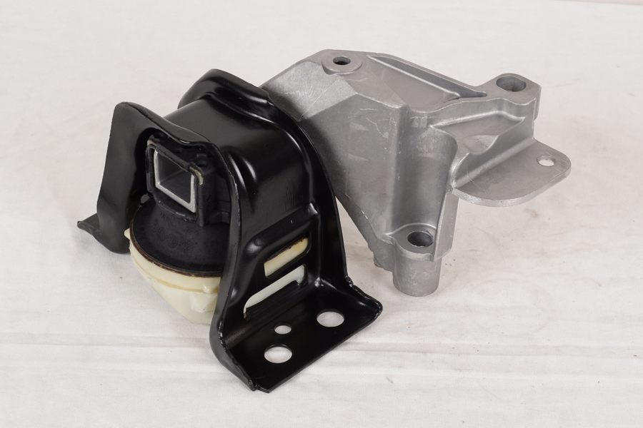 GB 10145 Motor Takozu Sağ Dacia Duster 10>