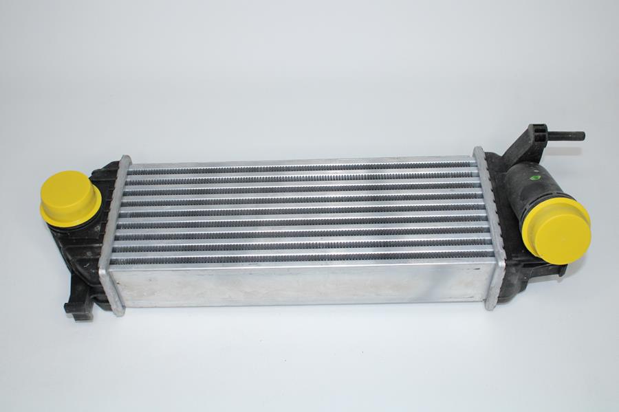 MOTORTEC RNT0623 X Turbo Radyatörü Kng Iii 2010>Klipsli Geçmeli