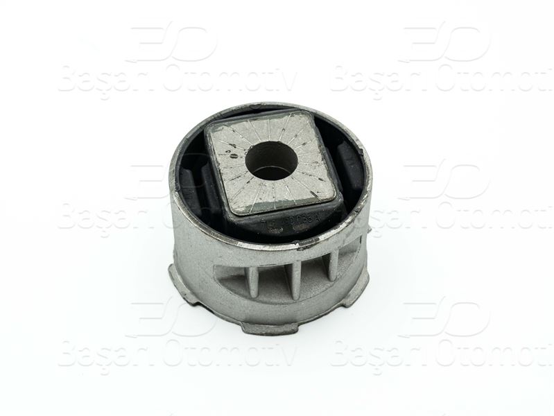 OPT-F8-8131 Yataklama Aks Govdesi Audi  Q7 (4l)