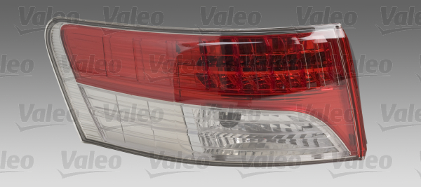 VAL 43957 Far Sag  Avensis